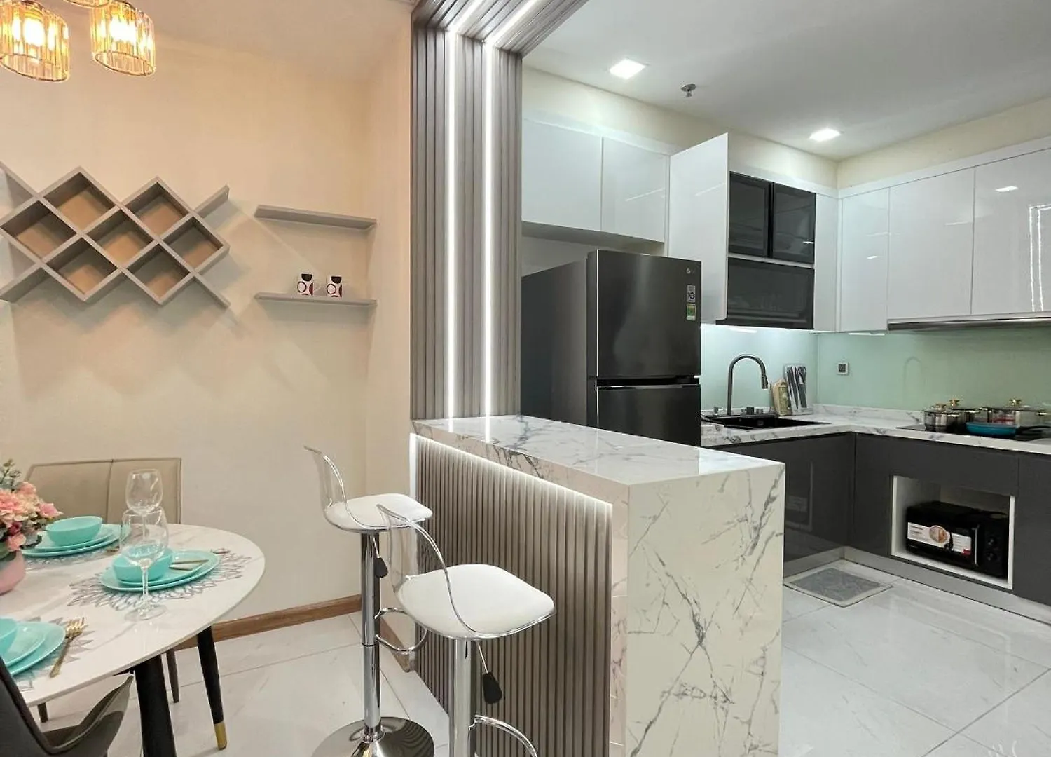 Vinhomes Lux Stay Ho Chi Minh City