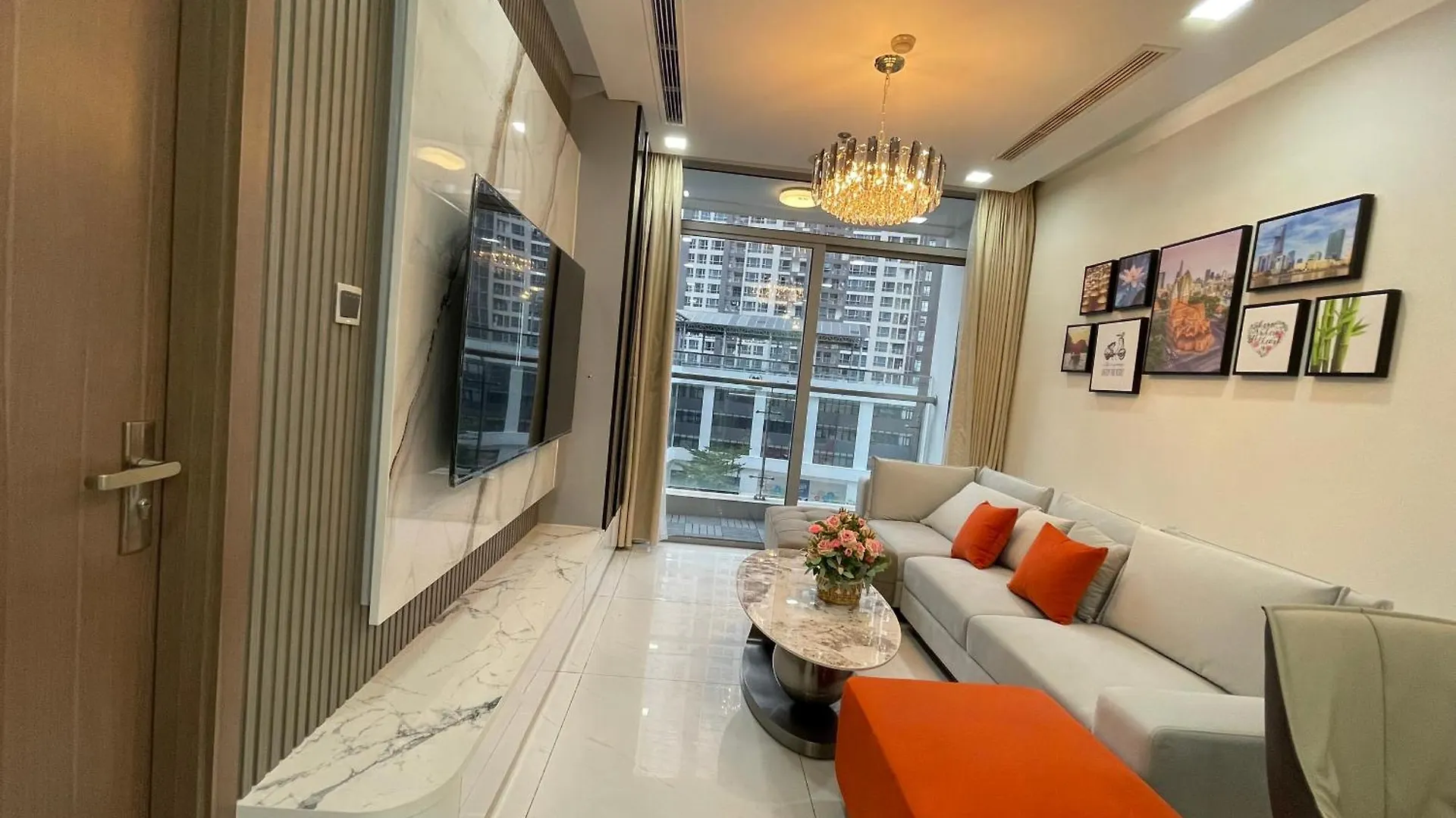 Vinhomes Lux Stay Ho Chi Minh City Apartment