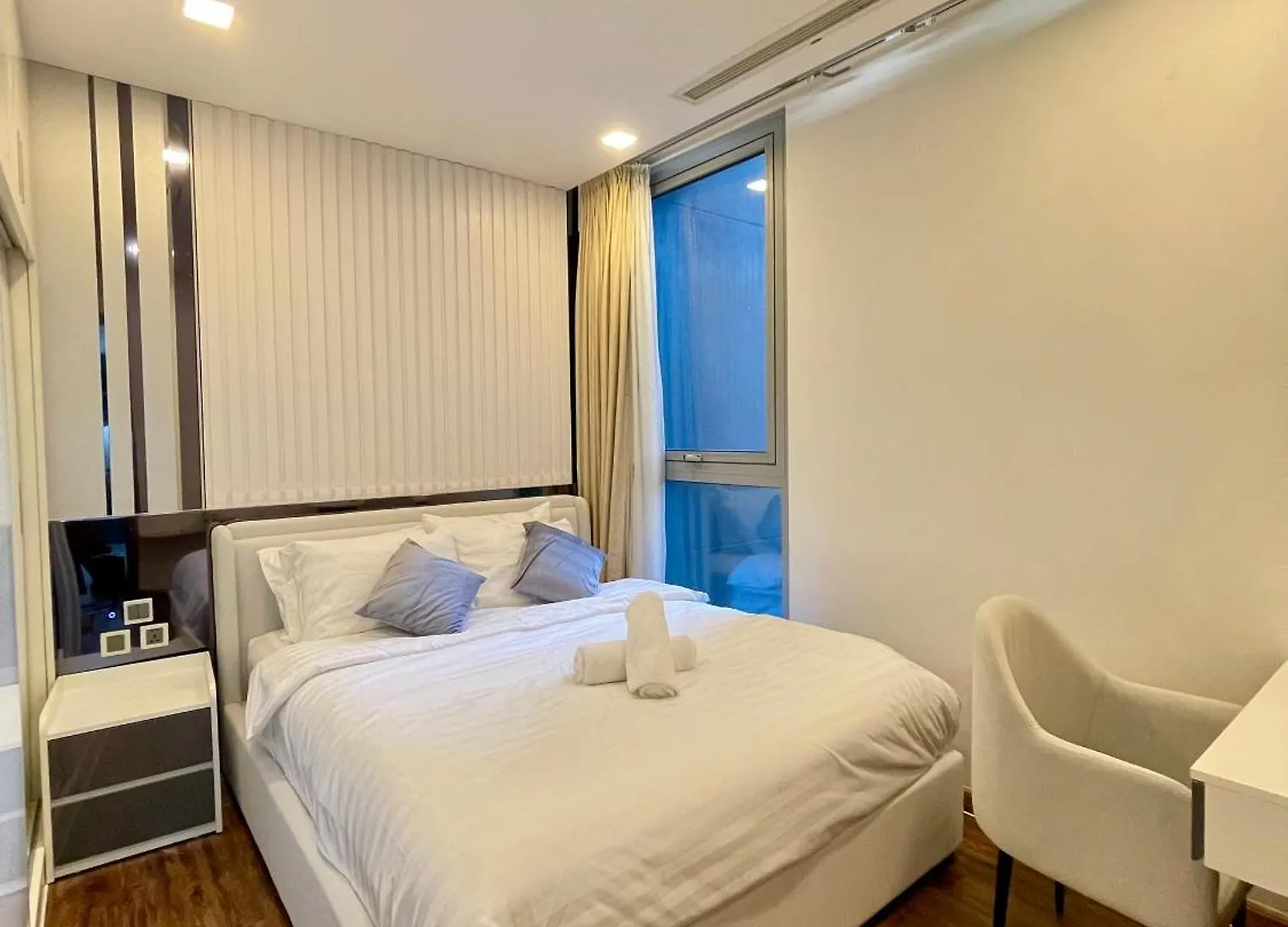 Apartment Vinhomes Lux Stay Ho Chi Minh City